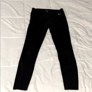 black nike leggings